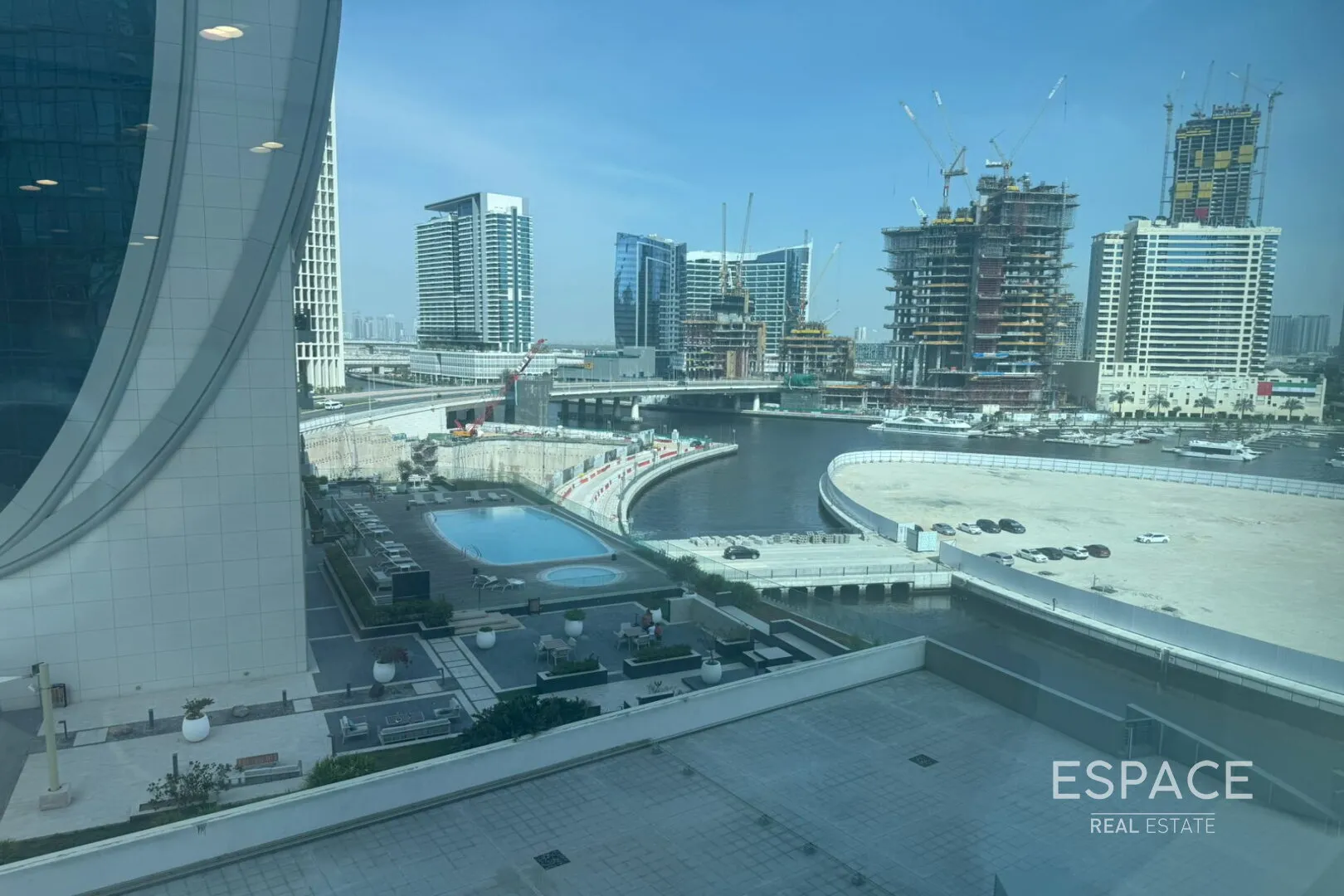 single static gallery