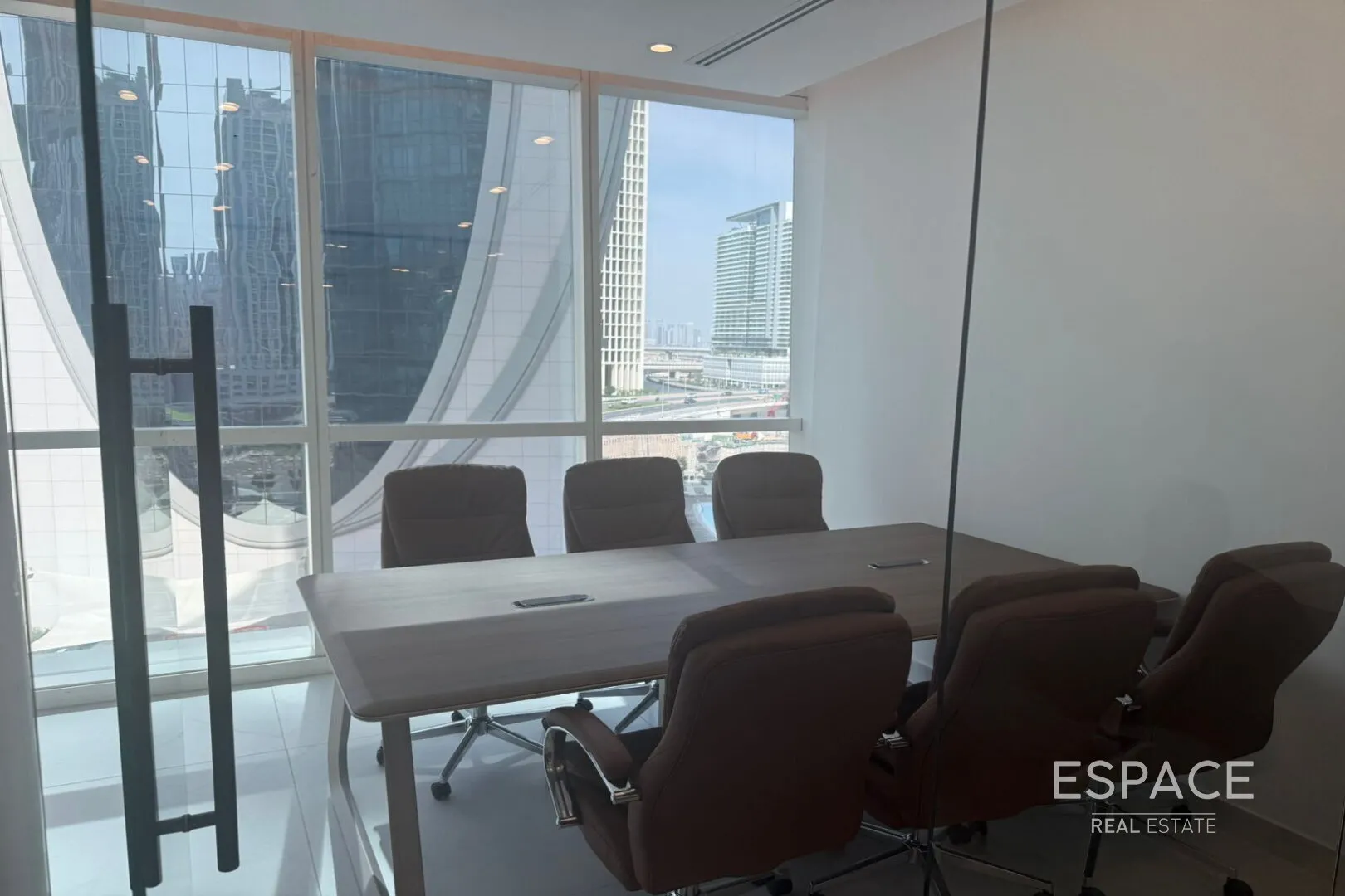 PropertiesGalleryCamera