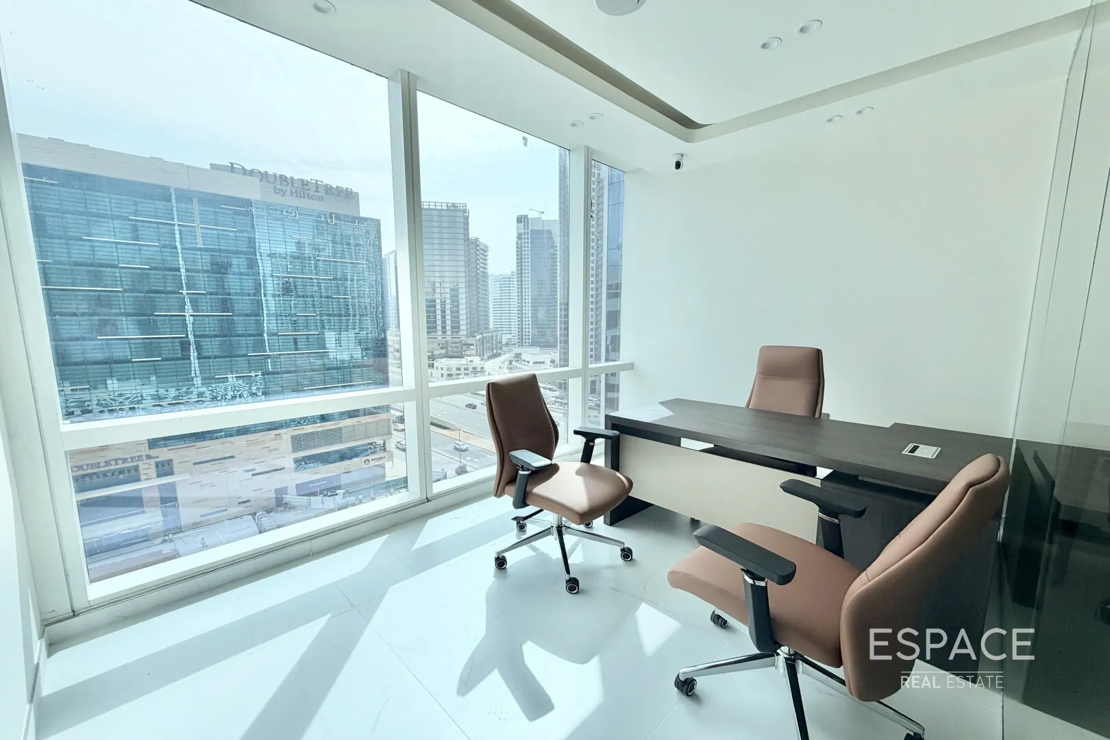 single static gallery