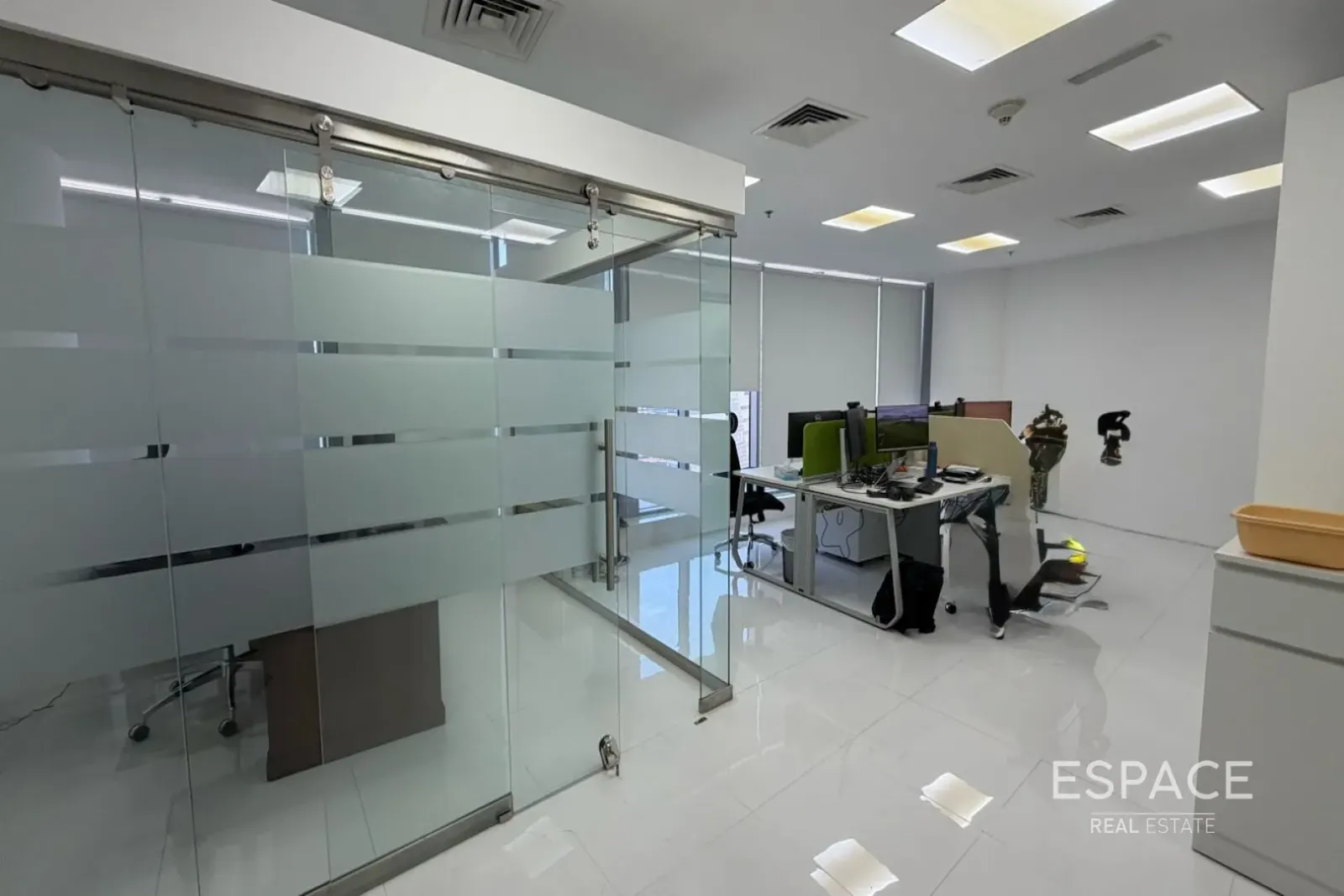 PropertiesGalleryCamera