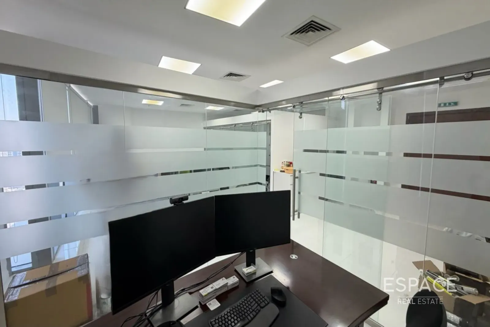 PropertiesGalleryCamera