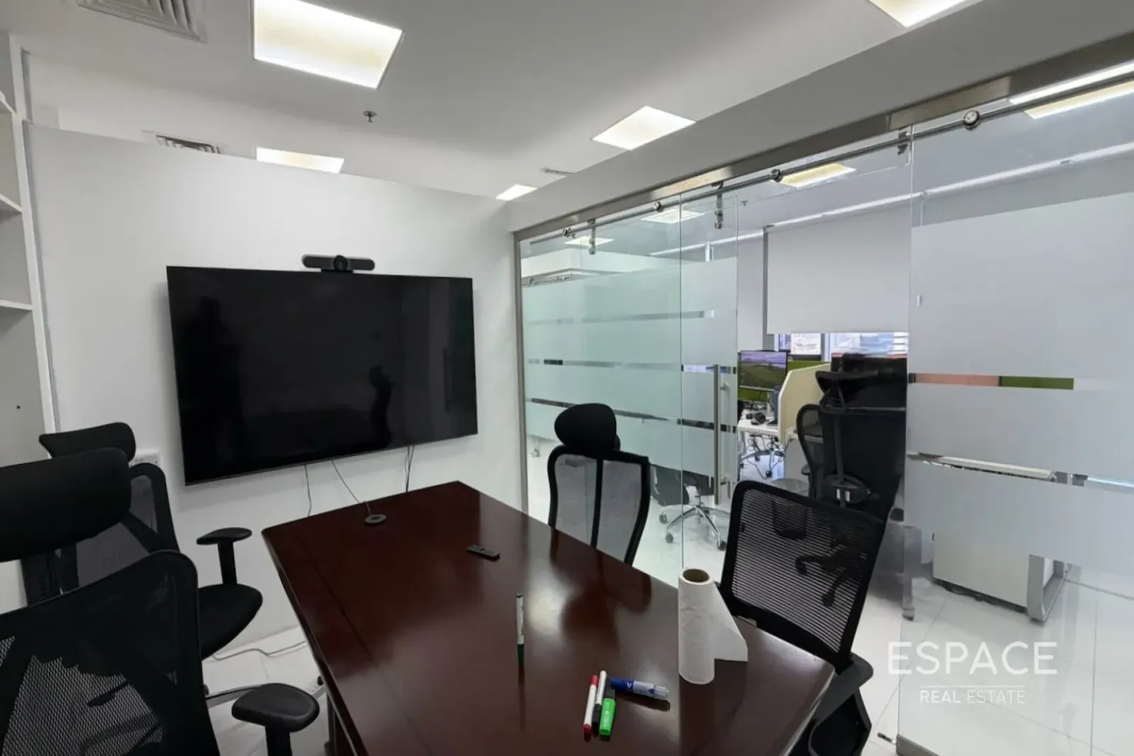 PropertiesGalleryCamera