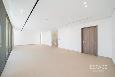Sunrise Living at Jumeirah Park, Jumeirah Park, Dubai - Espace