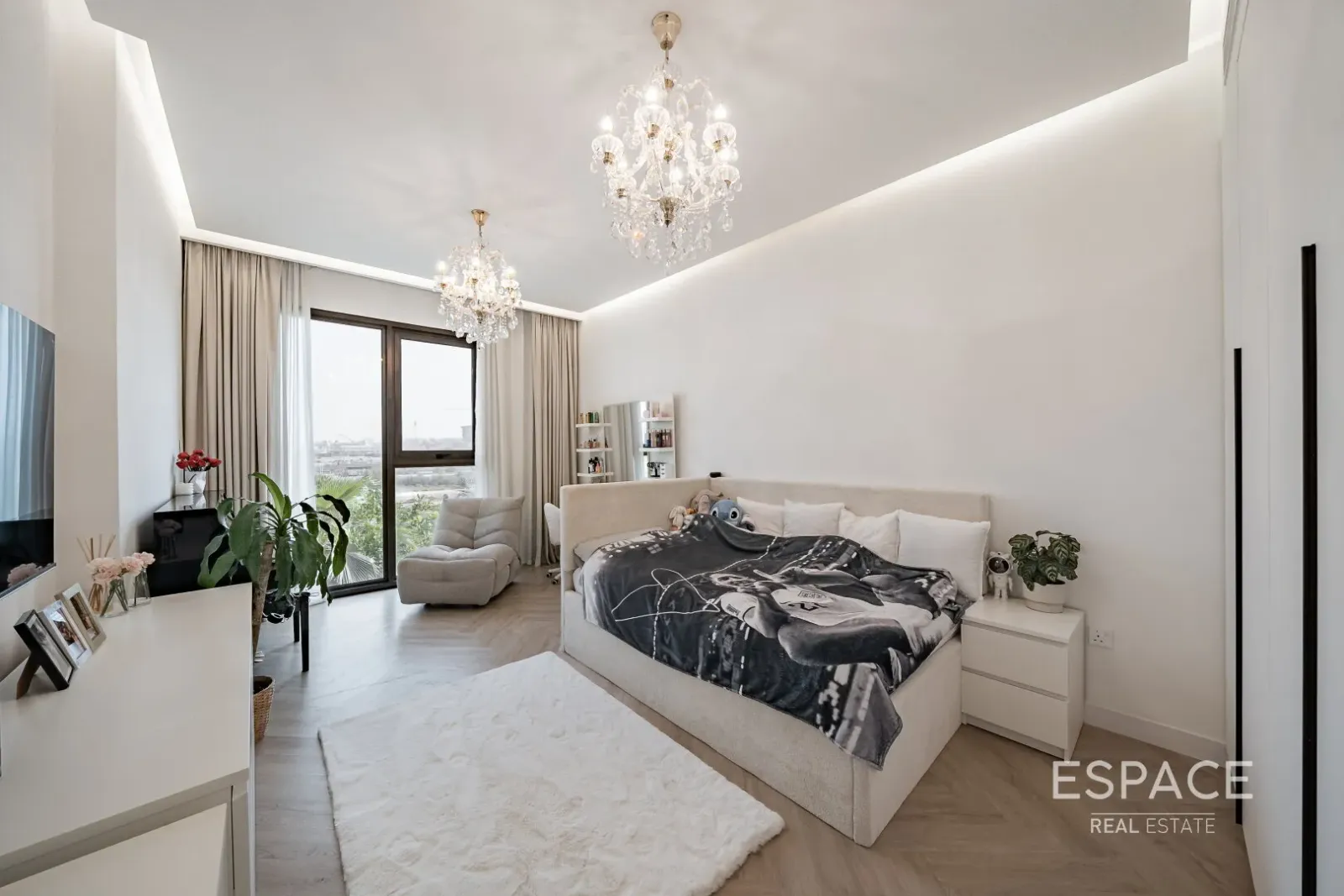 PropertiesGalleryCamera