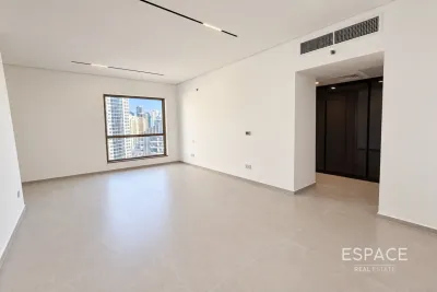 JBR - Shams 2, Jumeirah Beach Residence, Dubai - Espace
