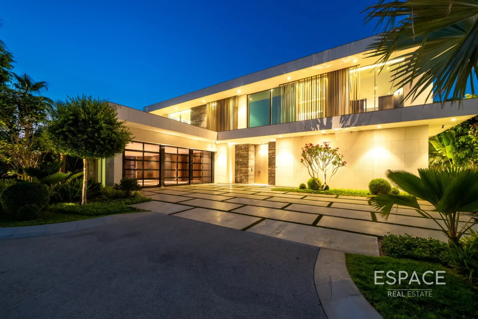 PropertiesGalleryCamera