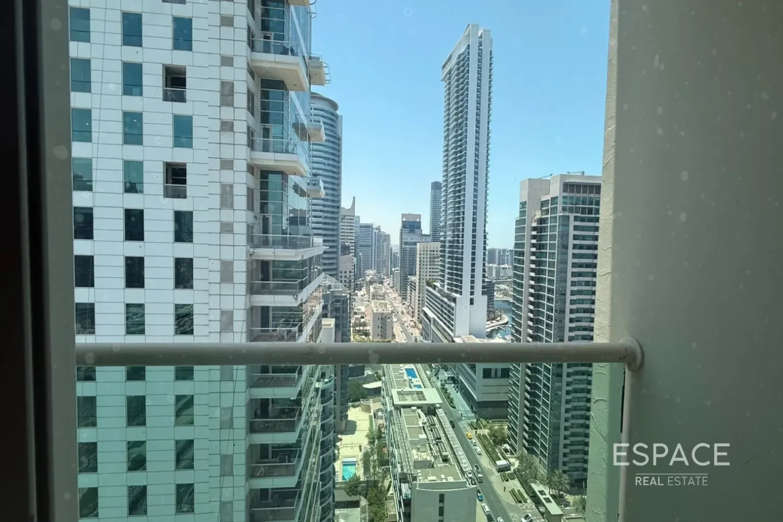 PropertiesGalleryCamera