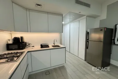 Luma 21, Jumeirah Village Circle, Dubai - Espace