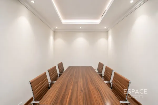 single static gallery