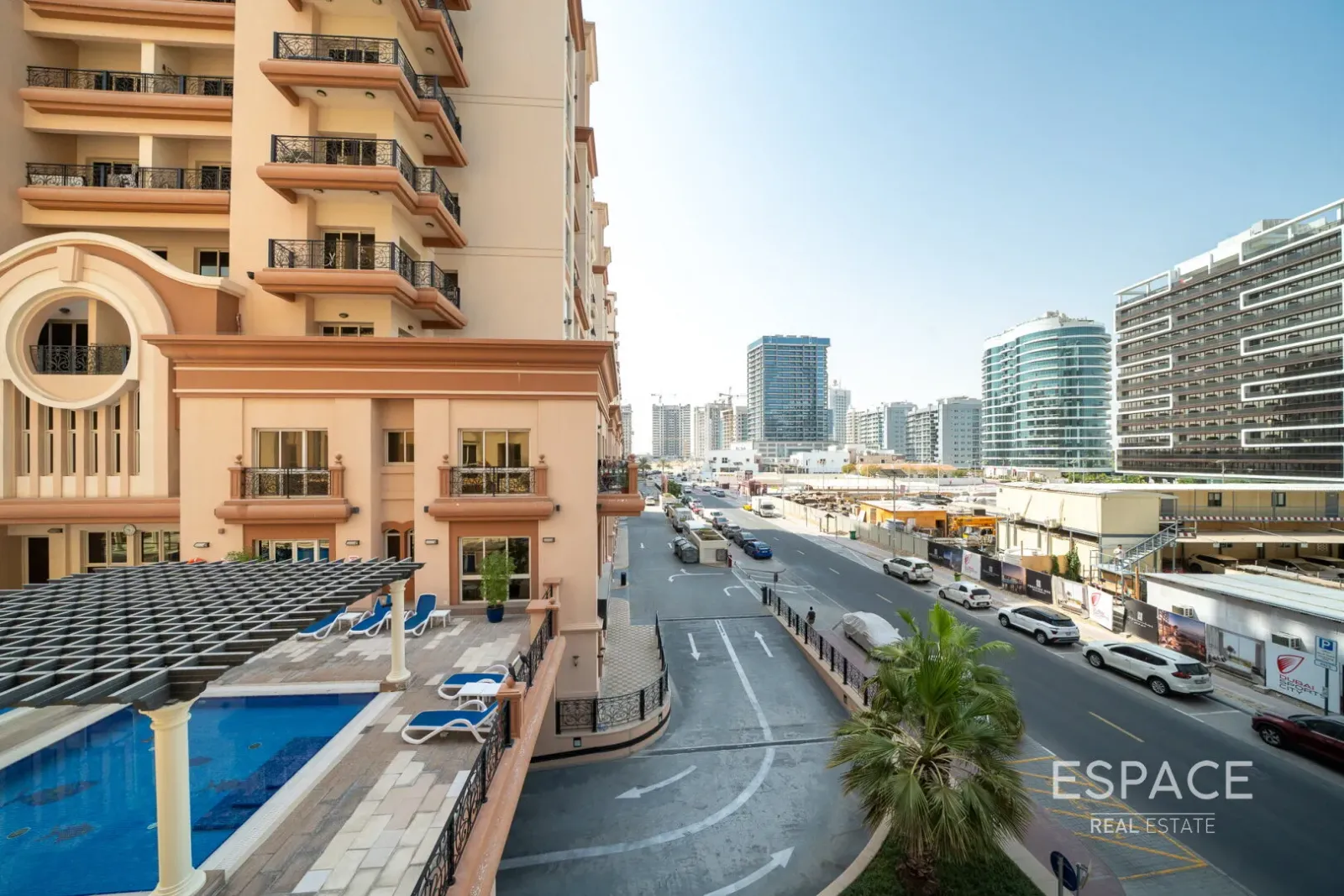 PropertiesGalleryCamera