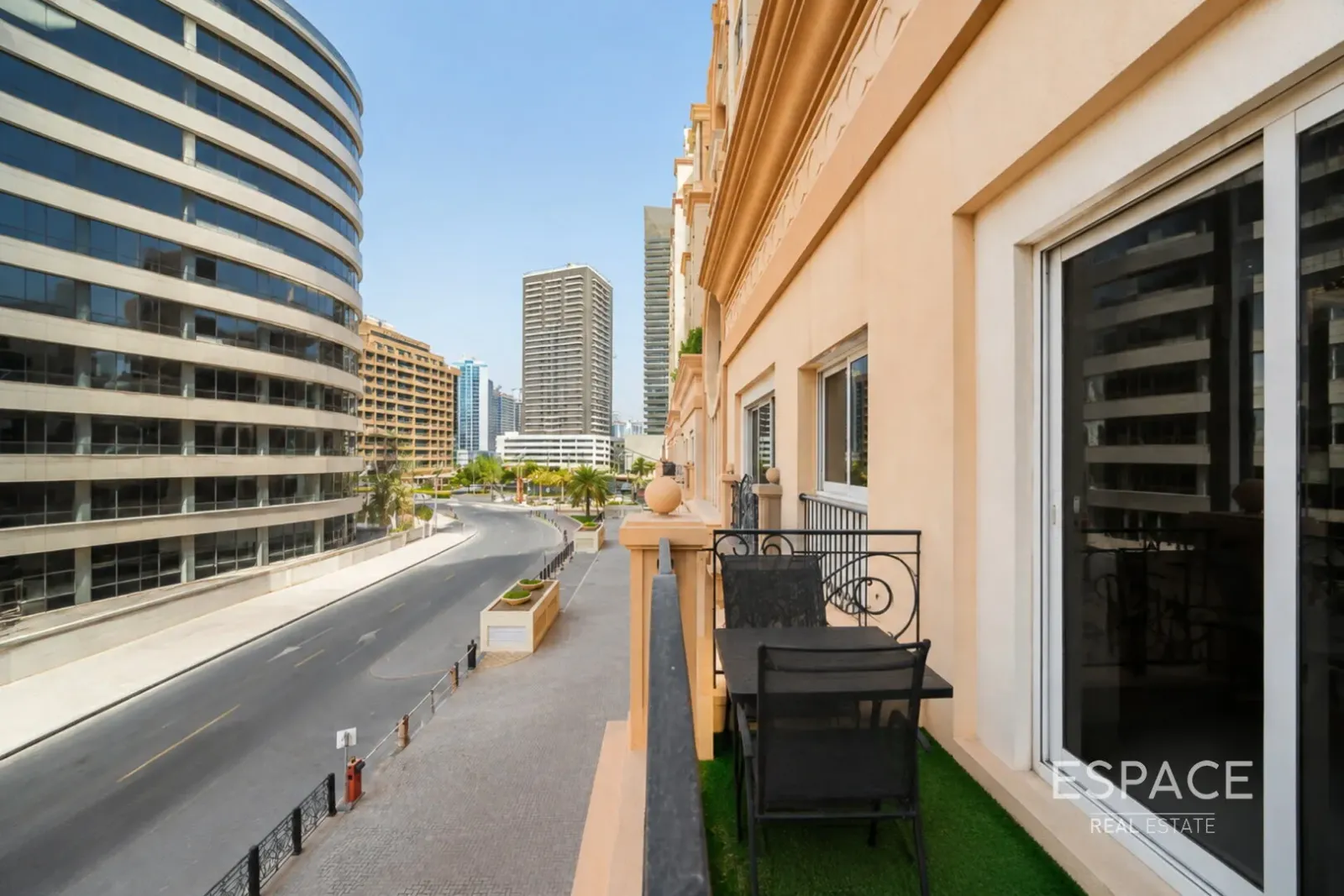 PropertiesGalleryCamera
