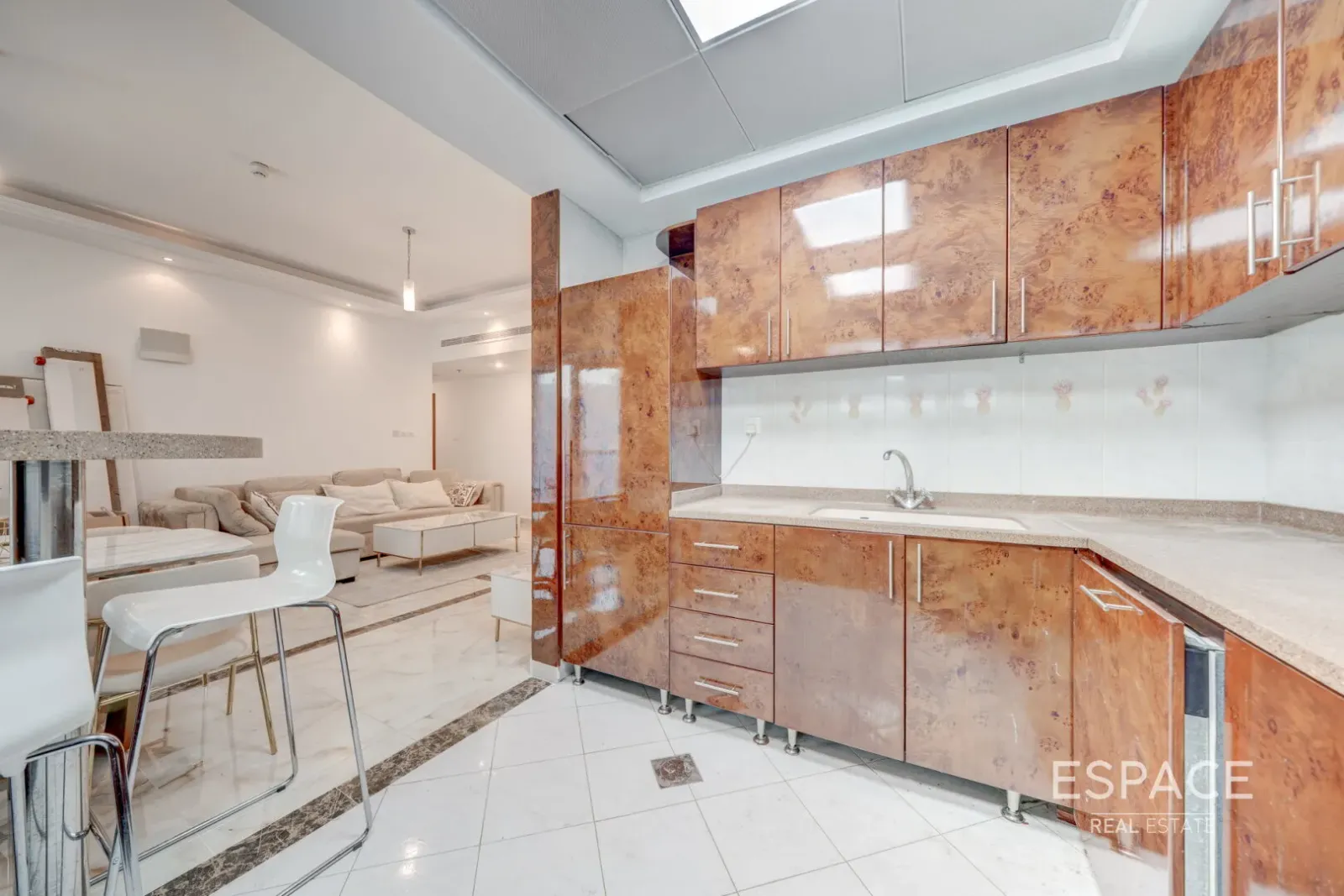 PropertiesGalleryCamera
