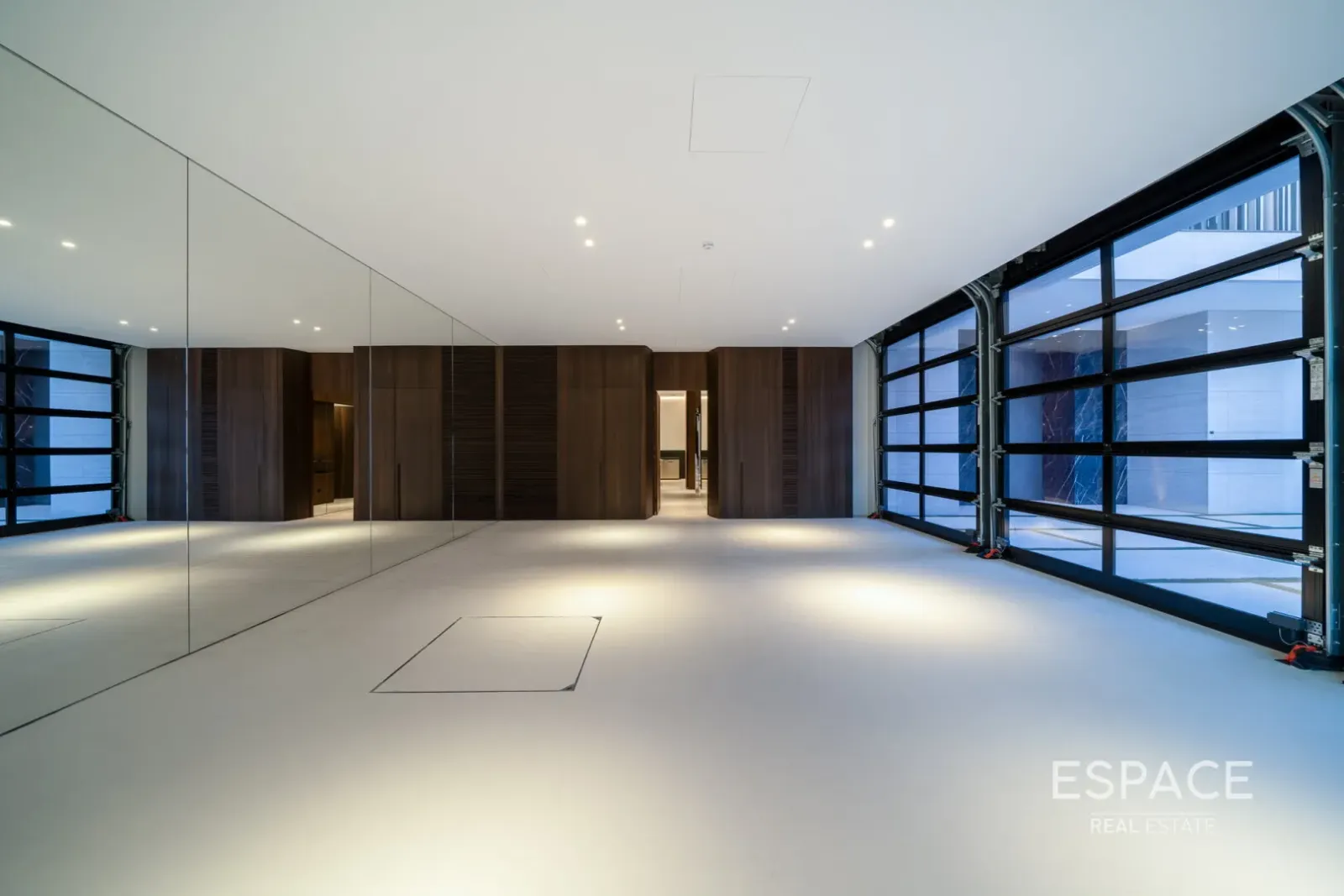 PropertiesGalleryCamera