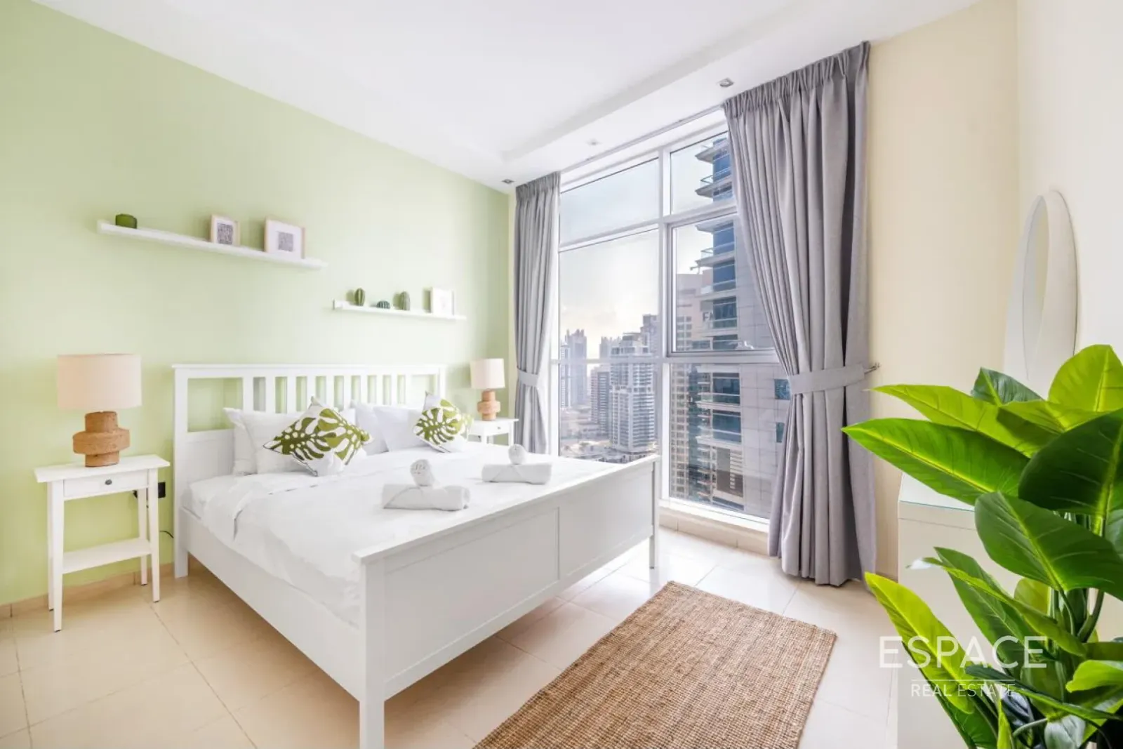 PropertiesGalleryCamera