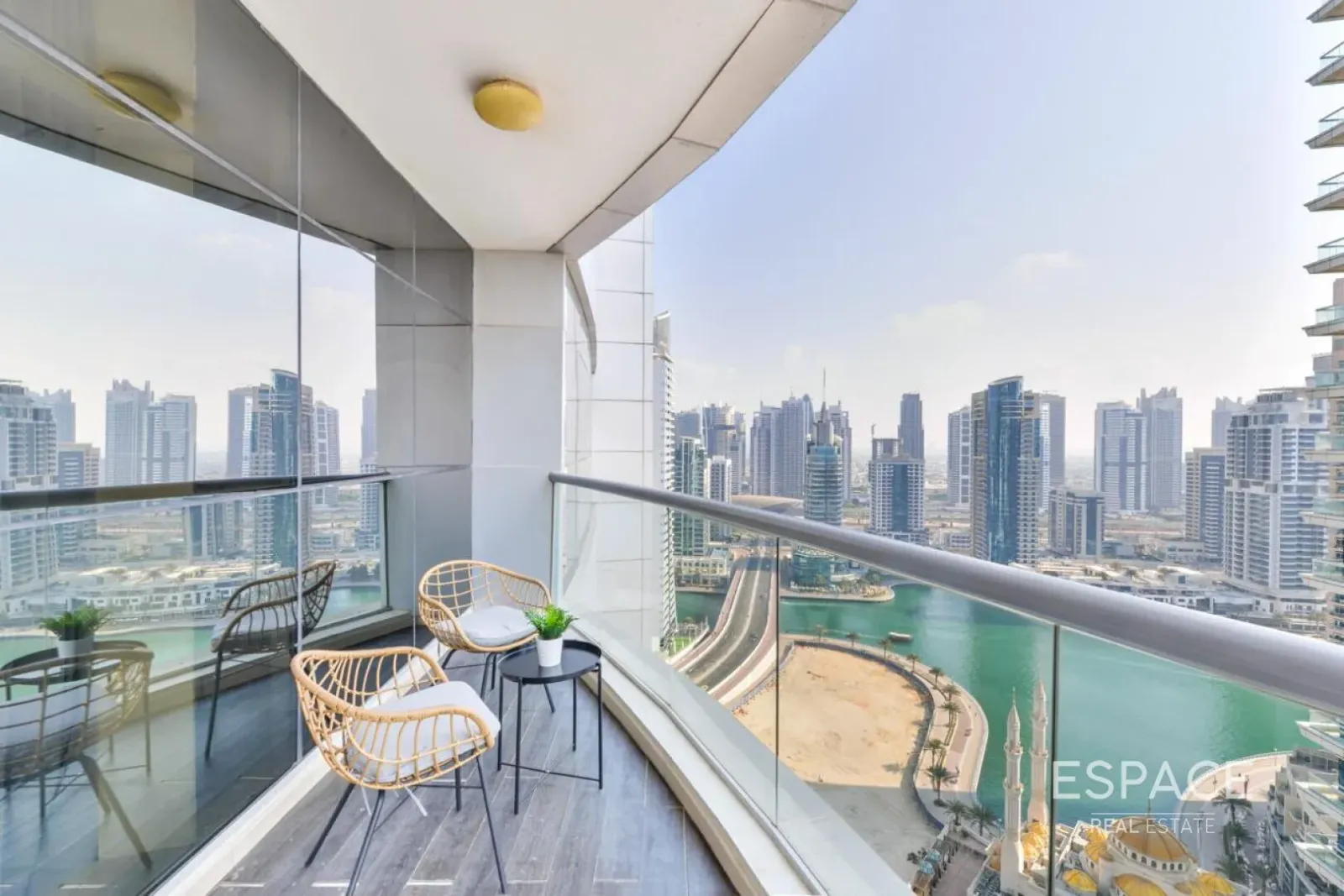 PropertiesGalleryCamera