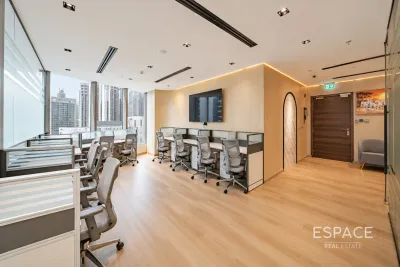 The Prime Tower, Business Bay, Dubai - Espace