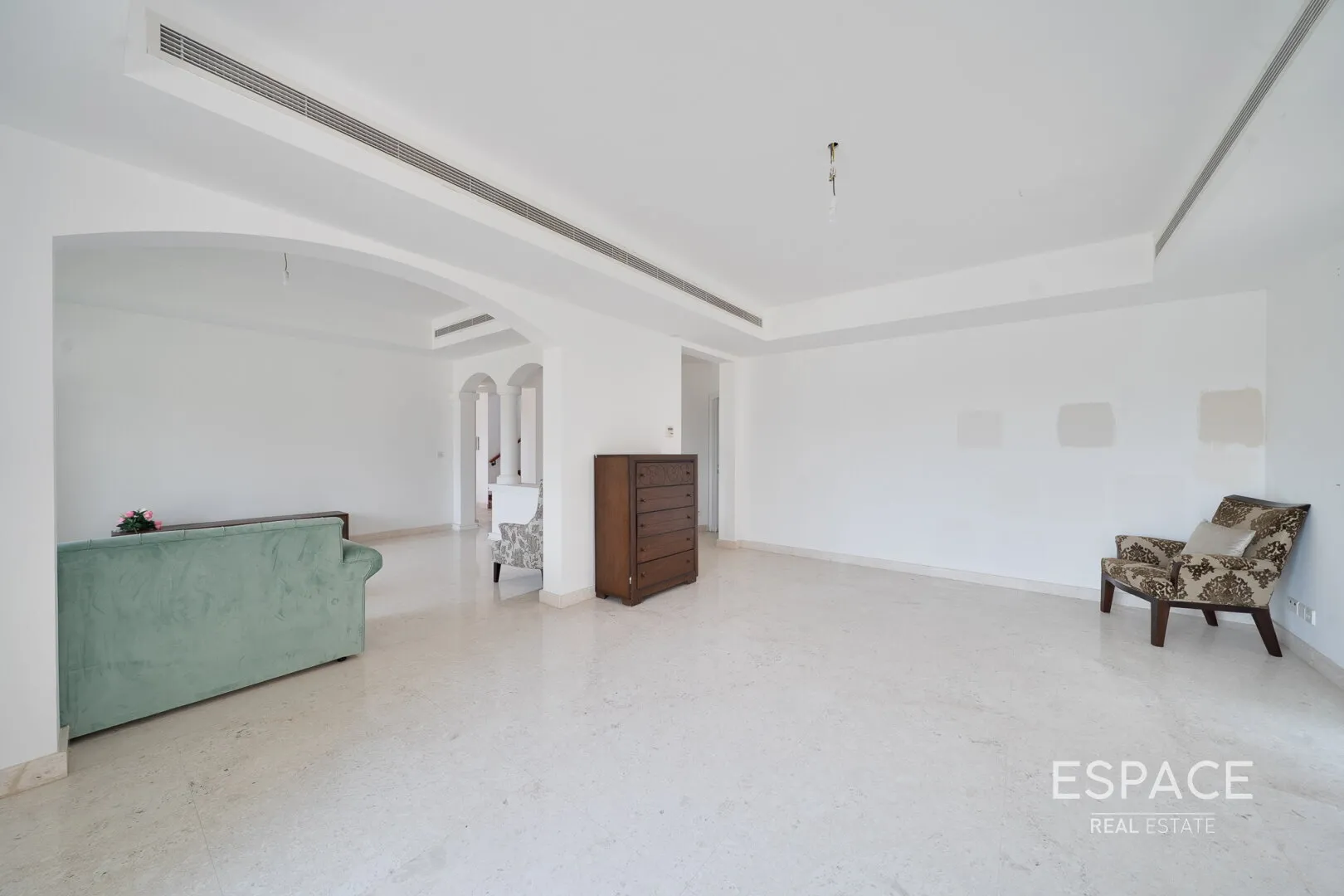 single static gallery