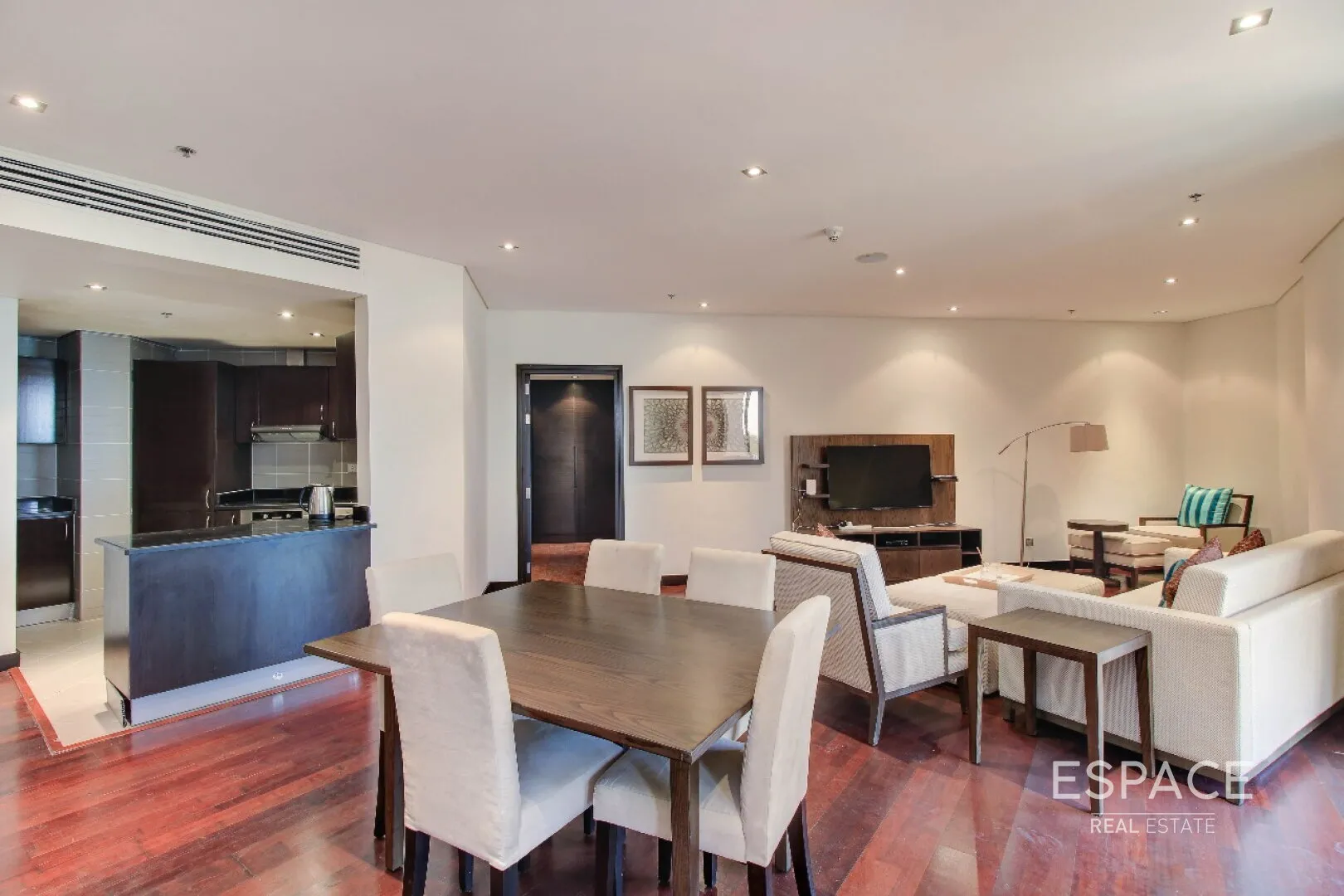 single static gallery