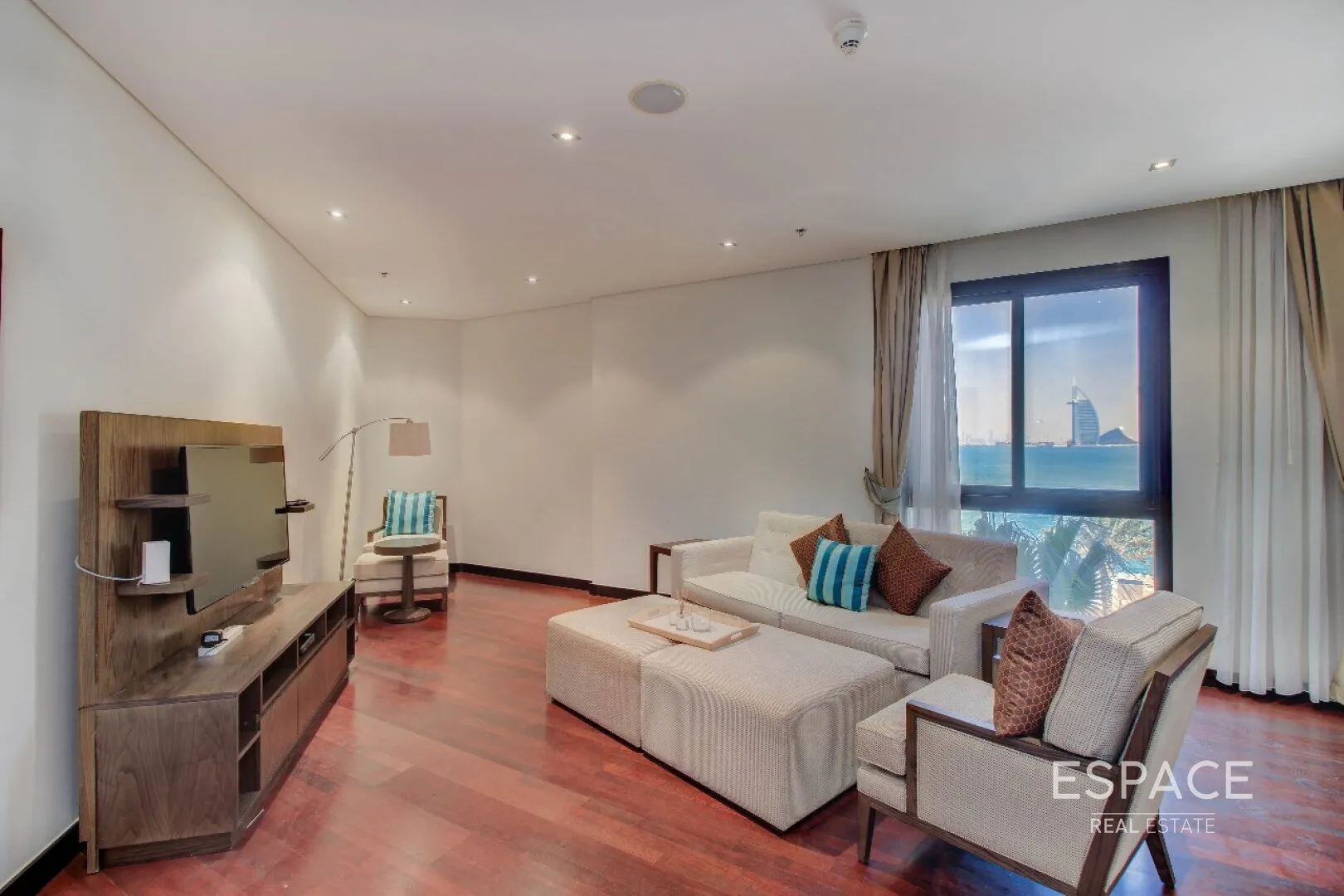 single static gallery