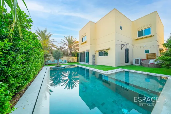 Meadows 8, Meadows, Dubai - Espace