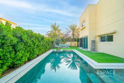 Meadows 8, Meadows, Dubai - Espace