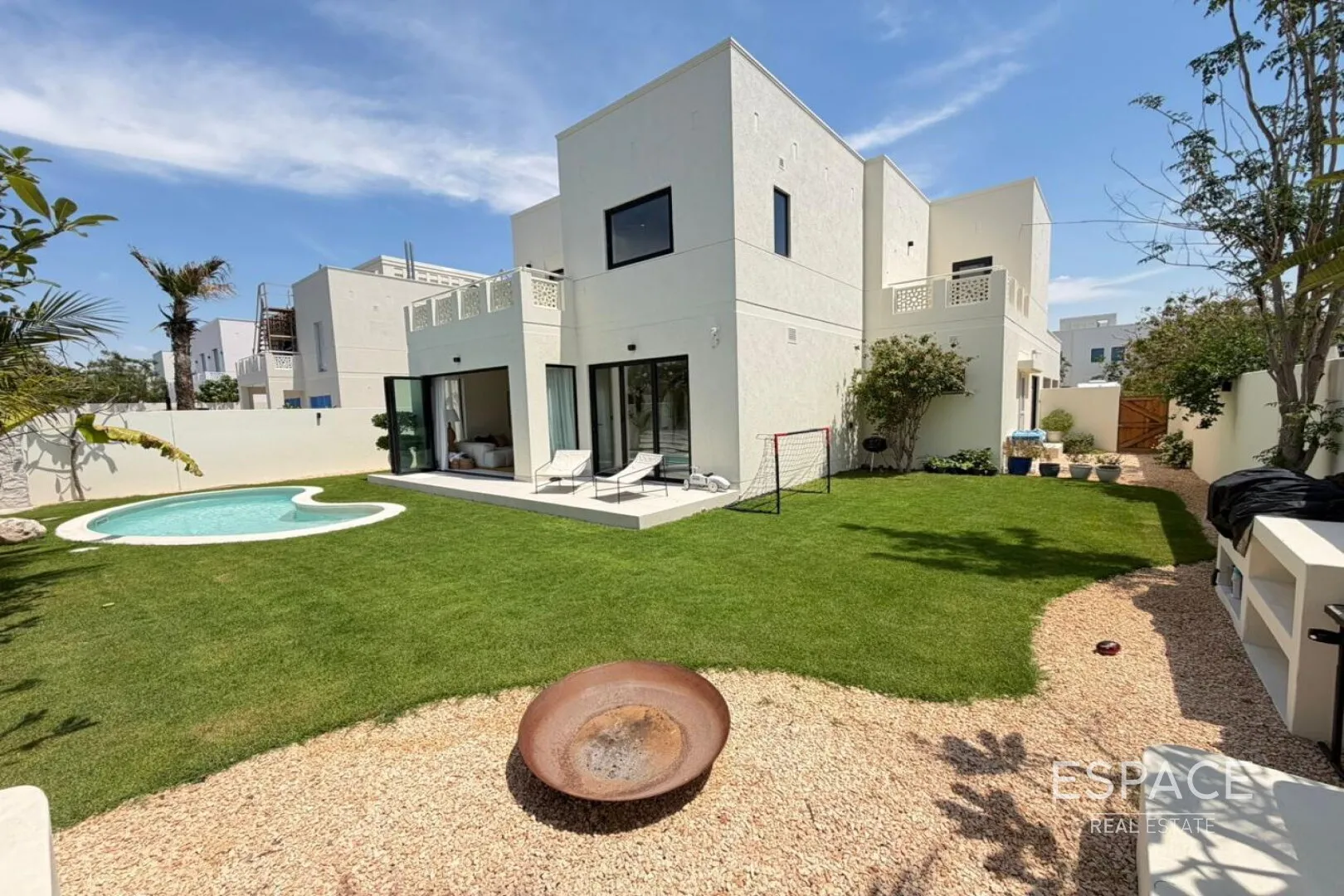 single static gallery