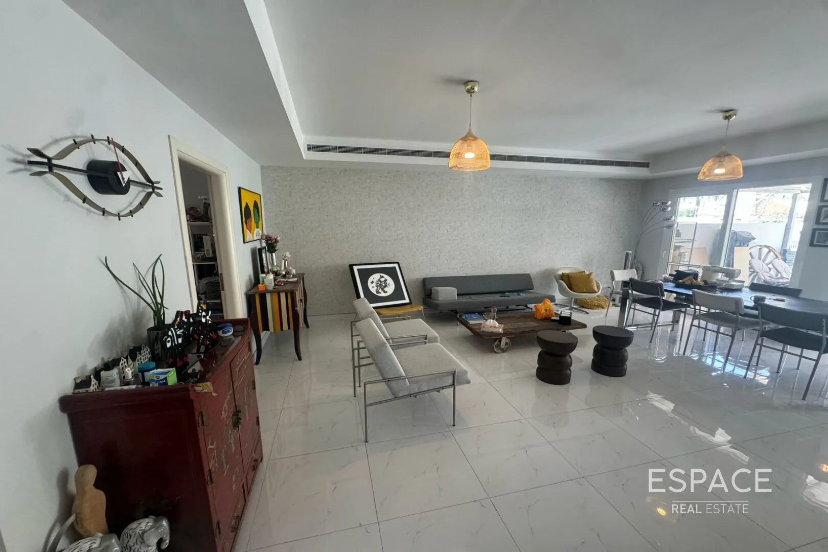 single static gallery