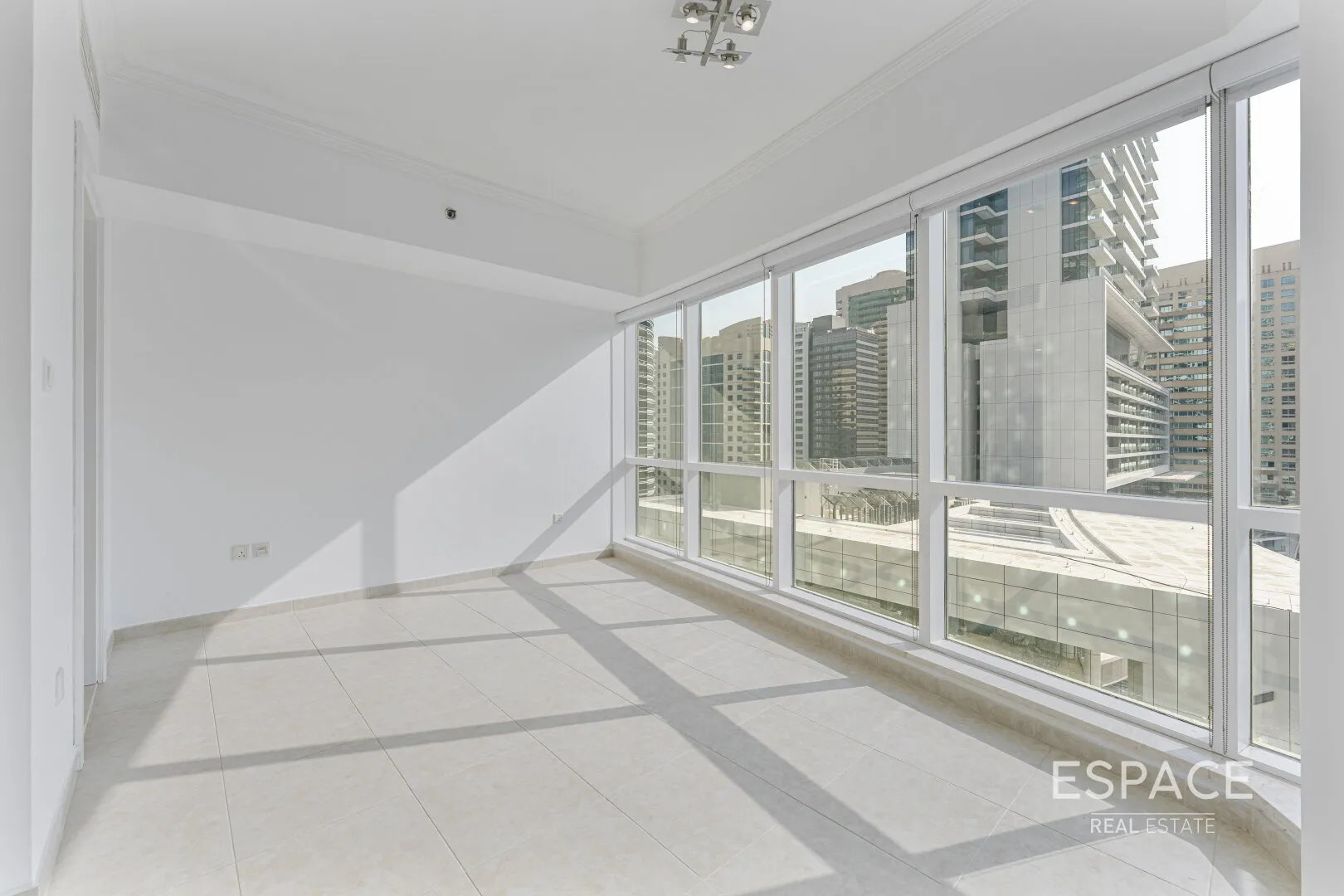 single static gallery