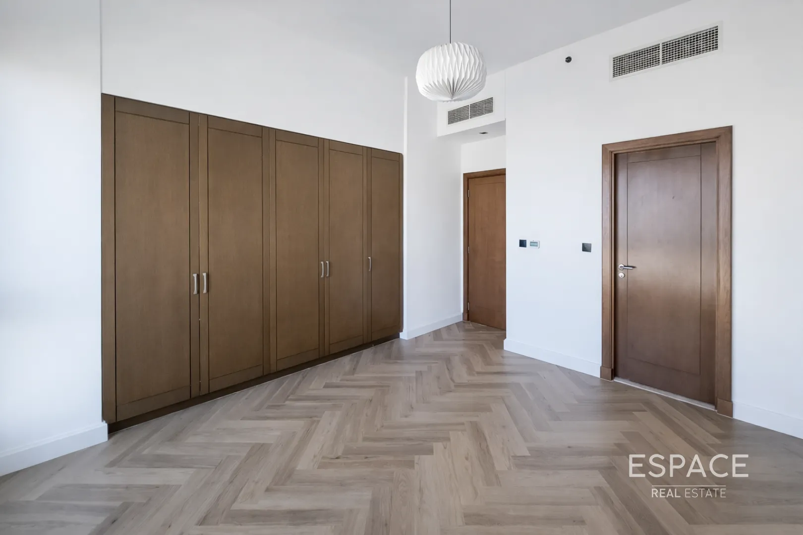 single static gallery