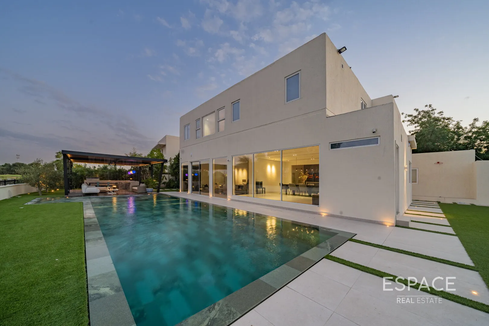 single static gallery