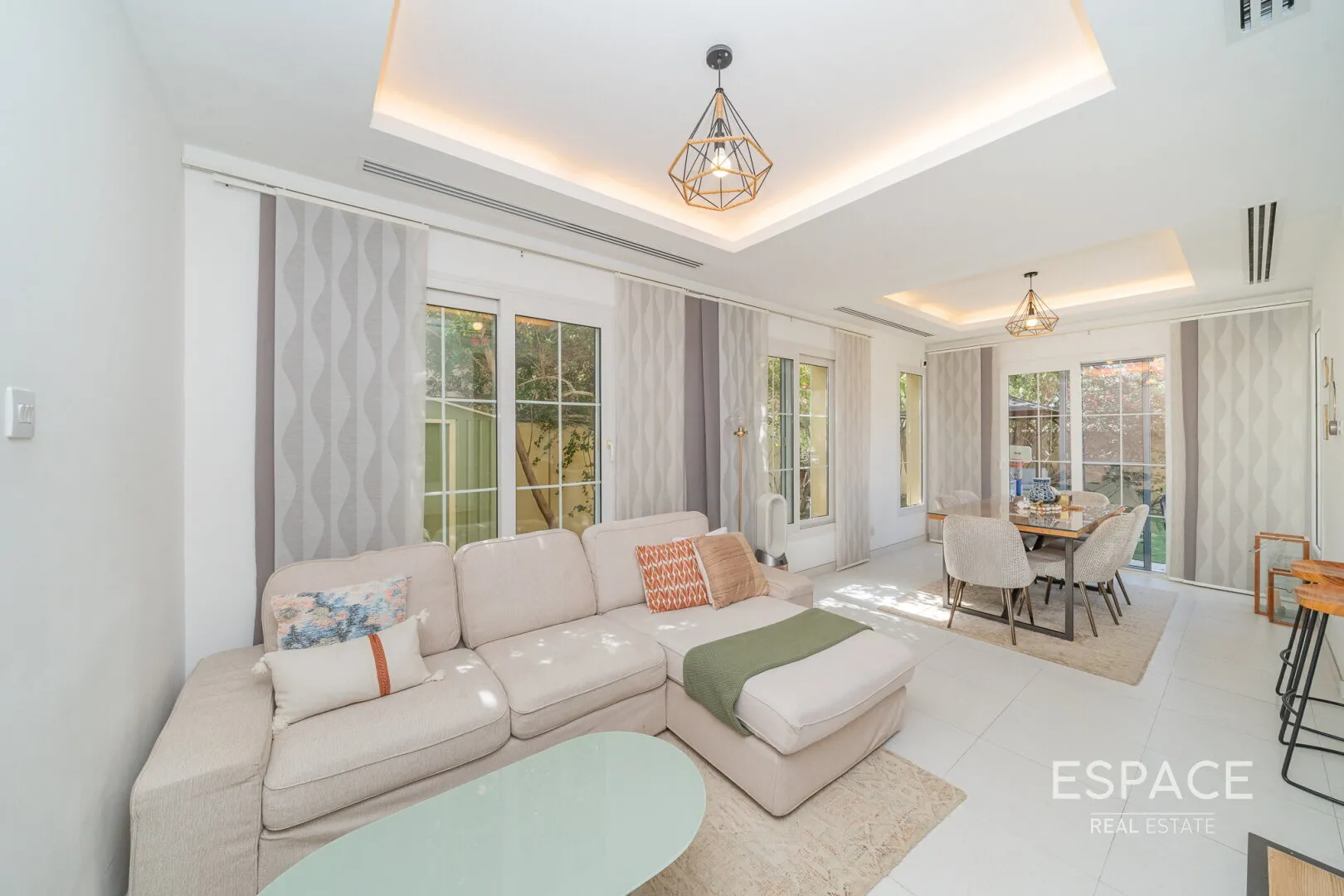 single static gallery