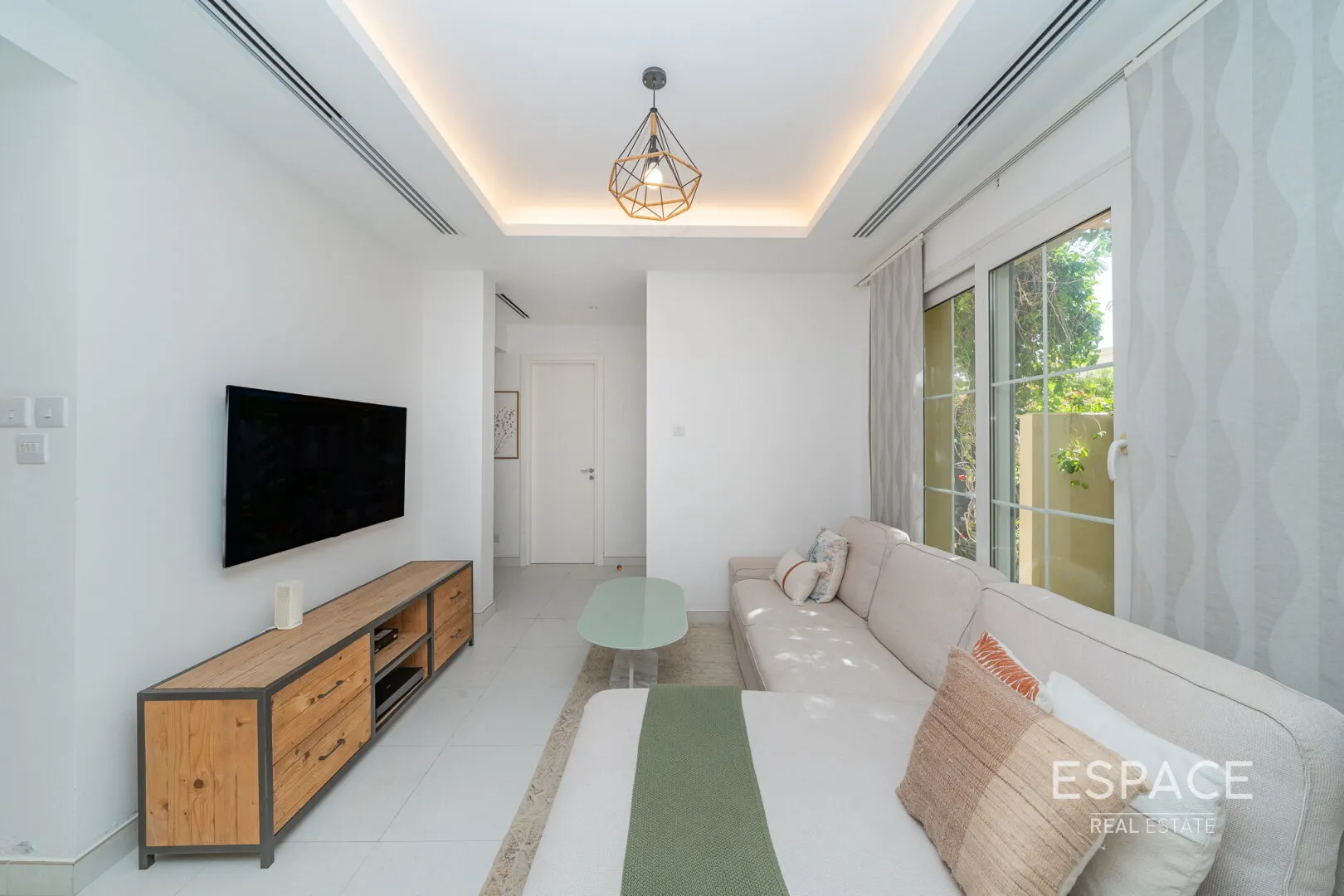 single static gallery