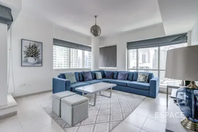 Al Majara 2, Dubai Marina, Dubai - Espace