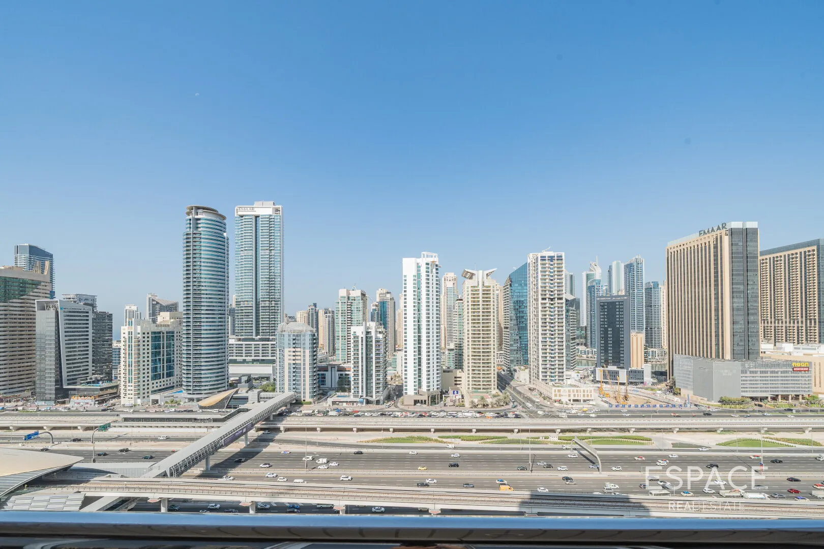 PropertiesGalleryCamera