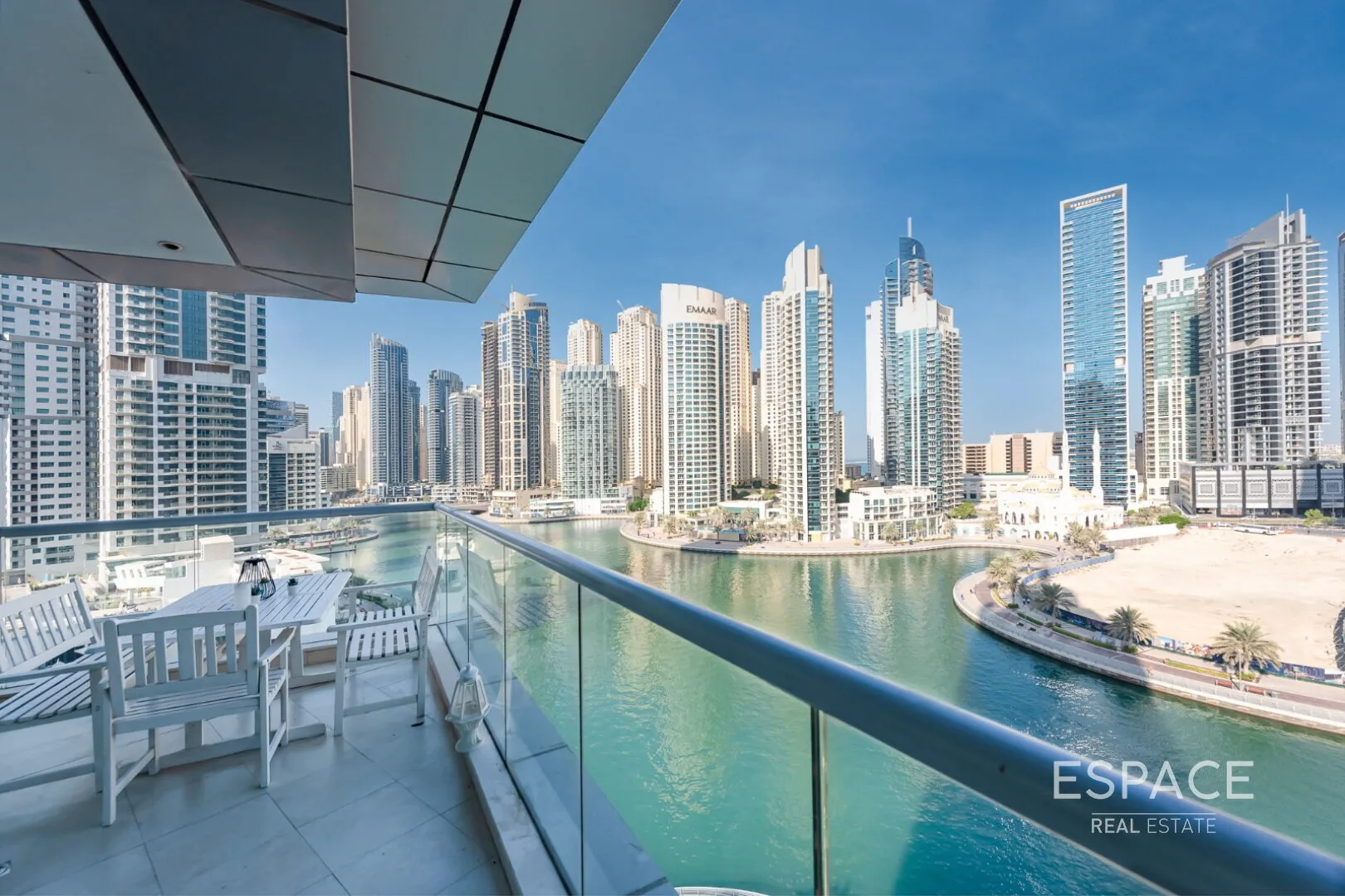 single static gallery