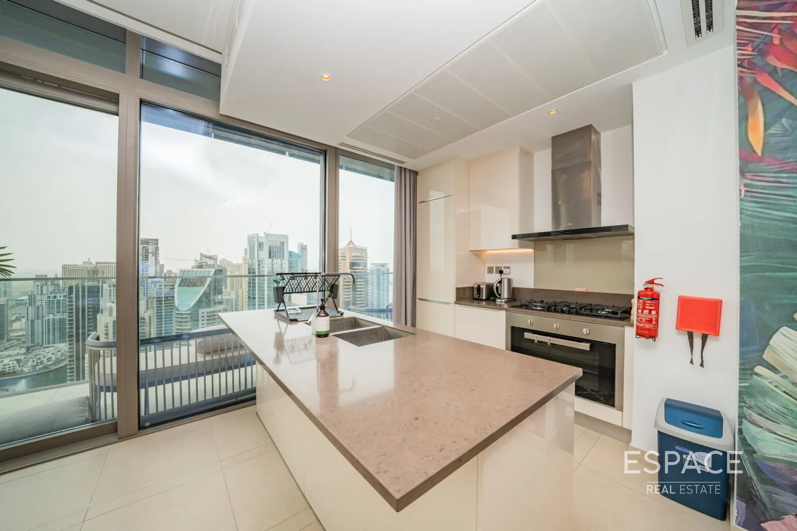 single static gallery