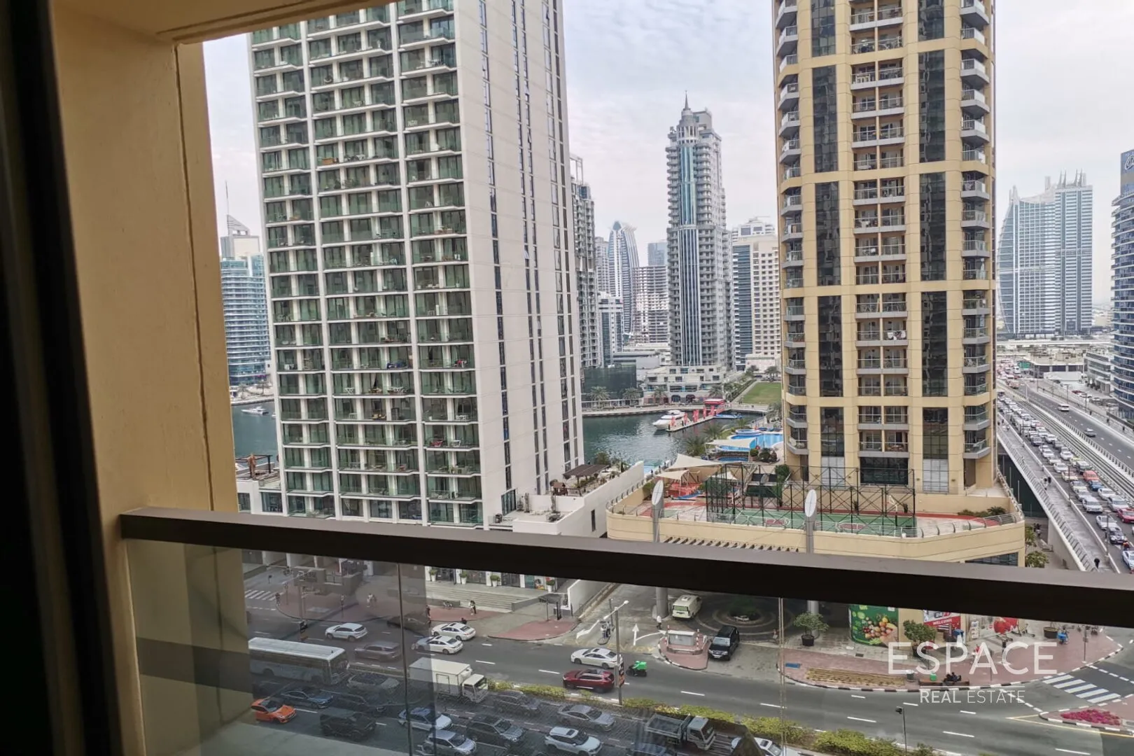 PropertiesGalleryCamera