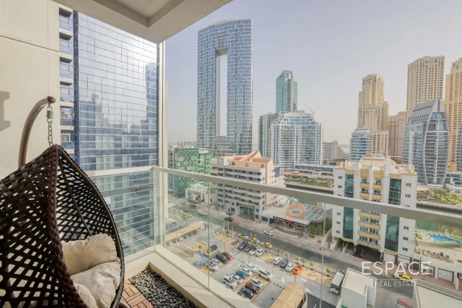 single static gallery