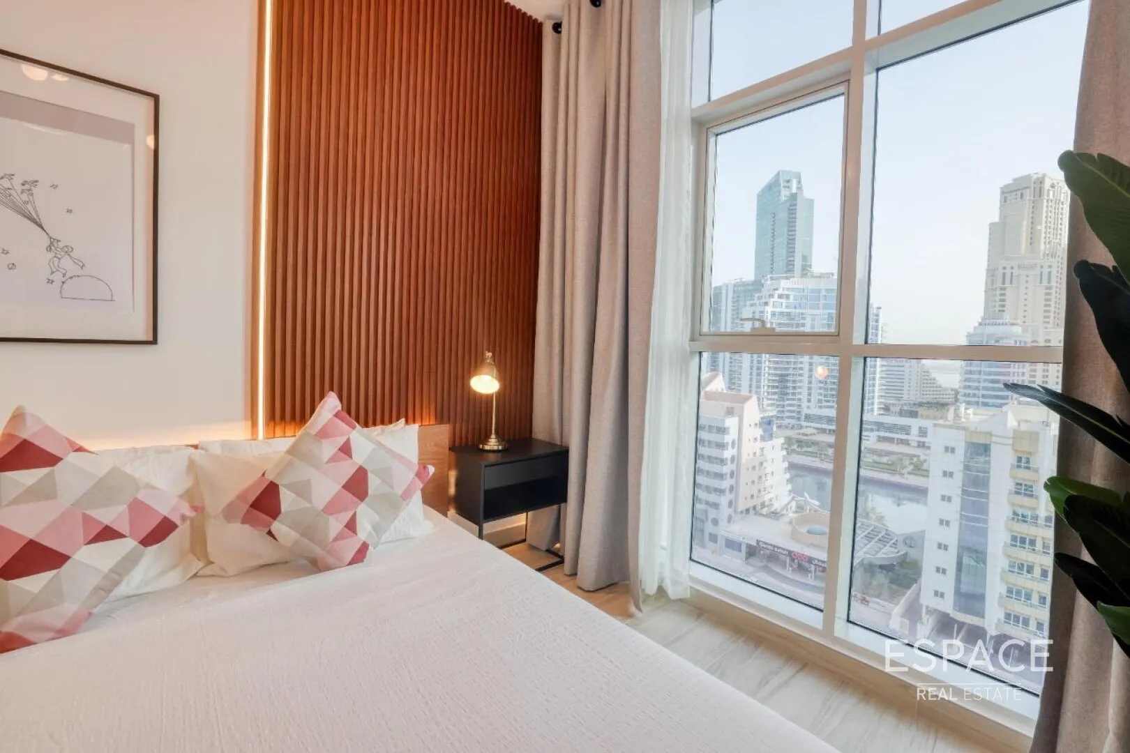 single static gallery