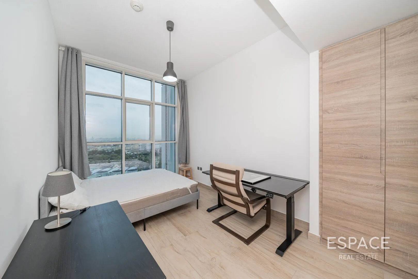 PropertiesGalleryCamera