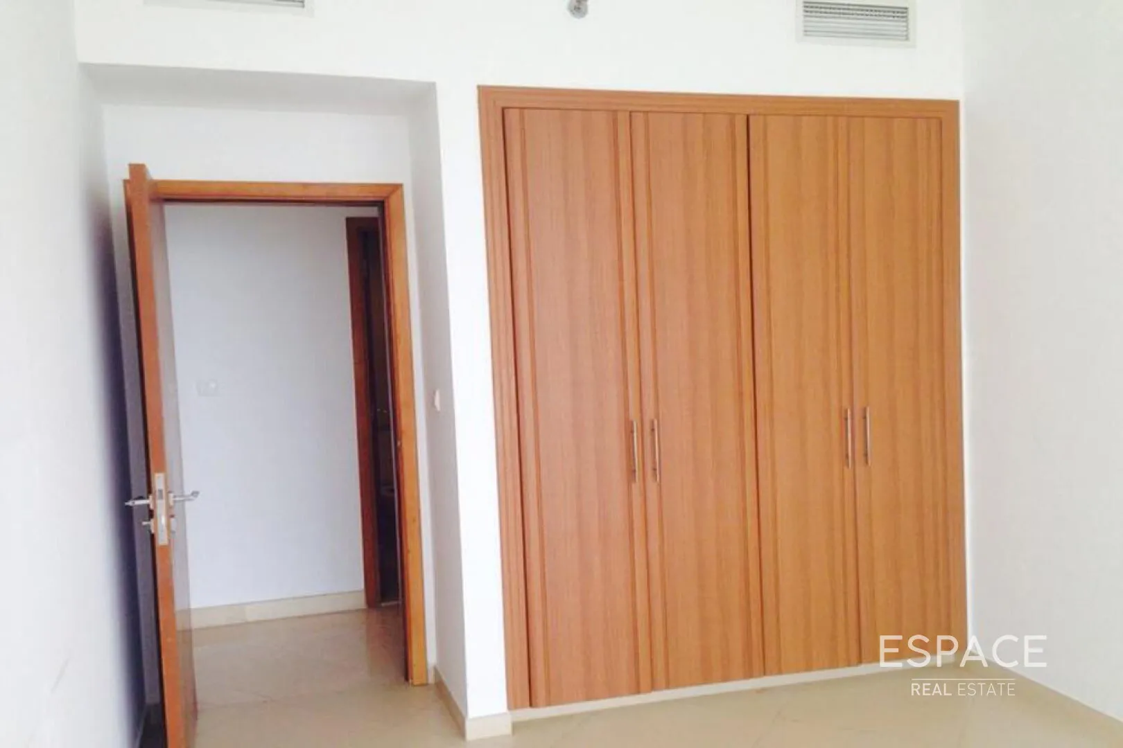 single static gallery