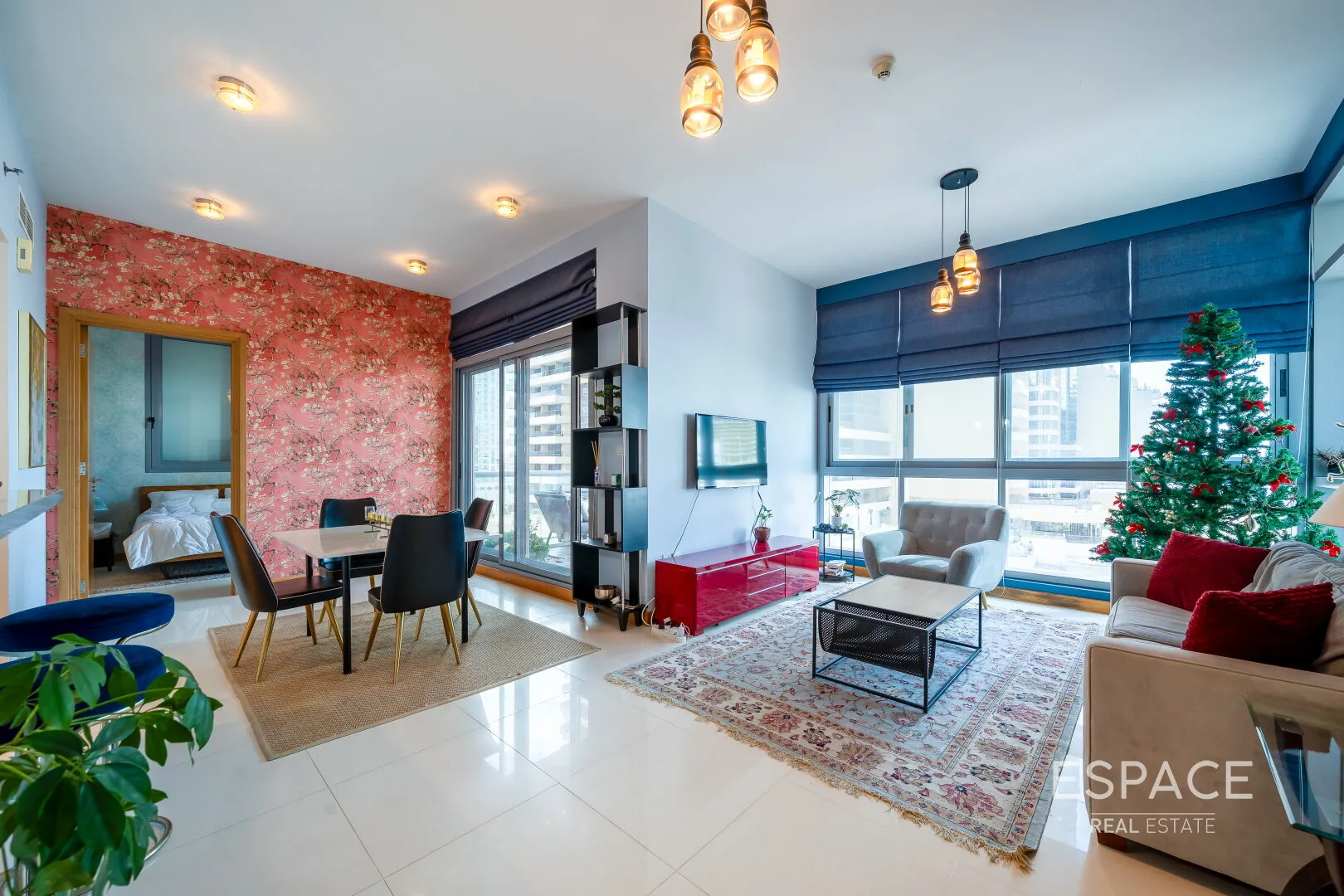 single static gallery