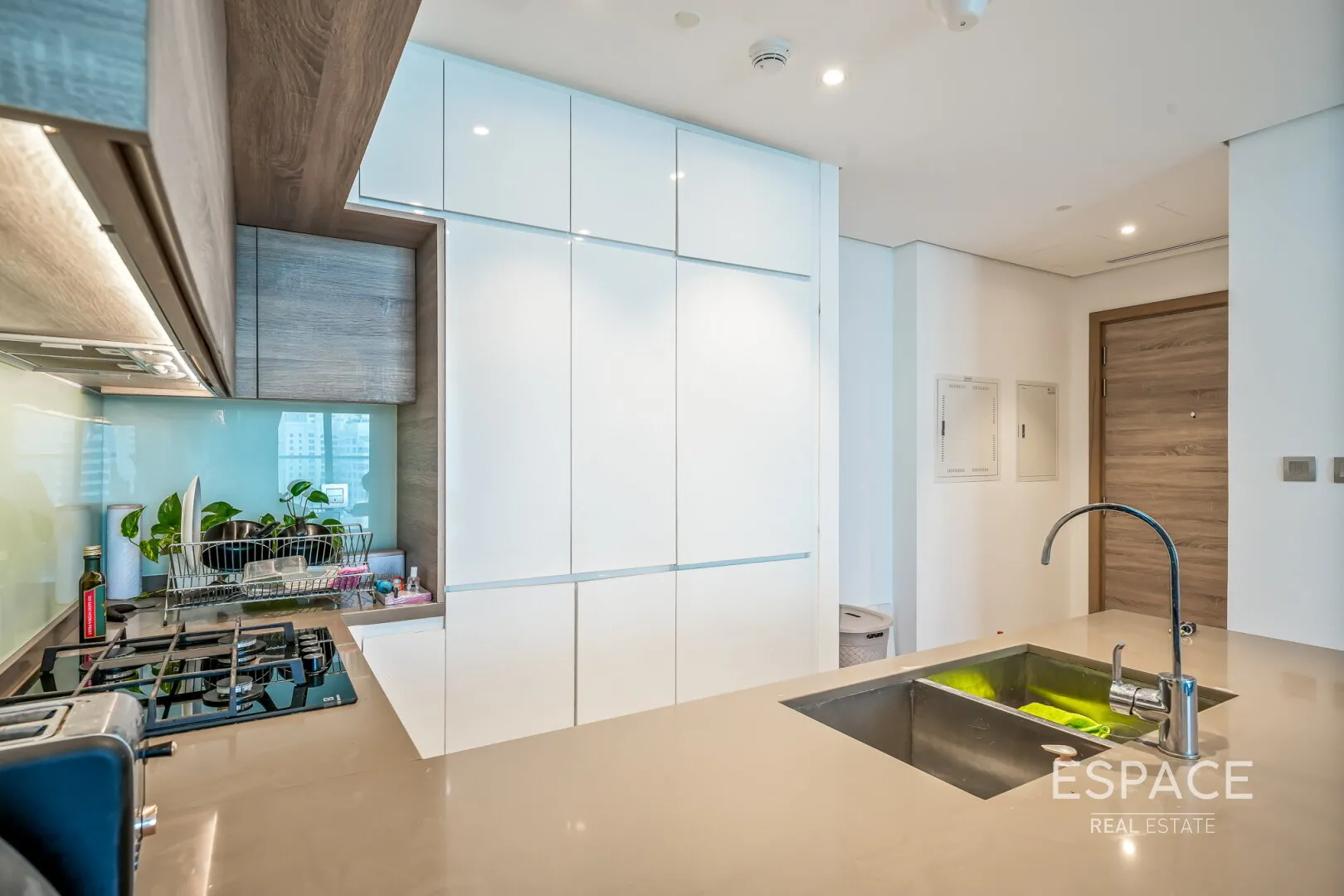 single static gallery