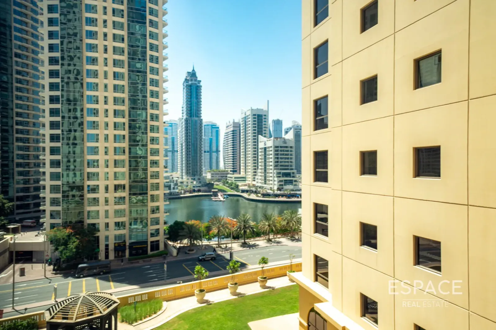 PropertiesGalleryCamera