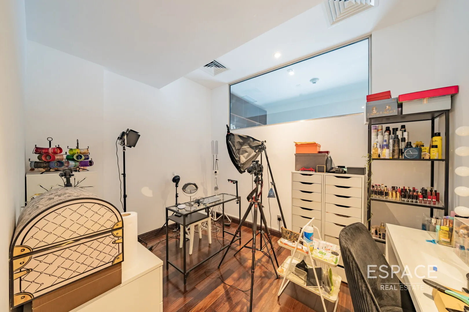 PropertiesGalleryCamera