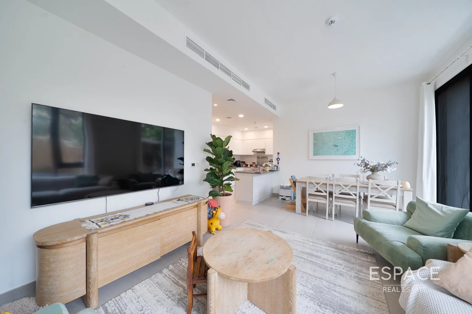 single static gallery