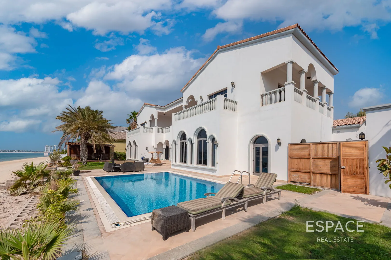 PropertiesGalleryCamera