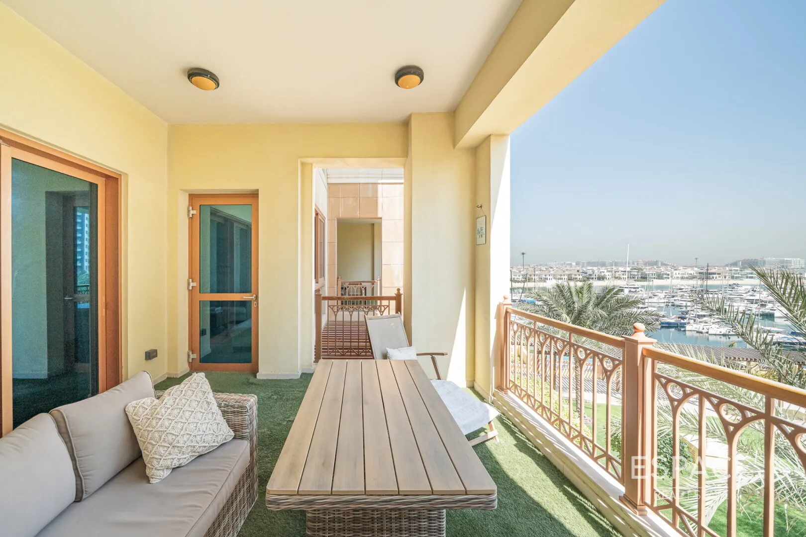 PropertiesGalleryCamera