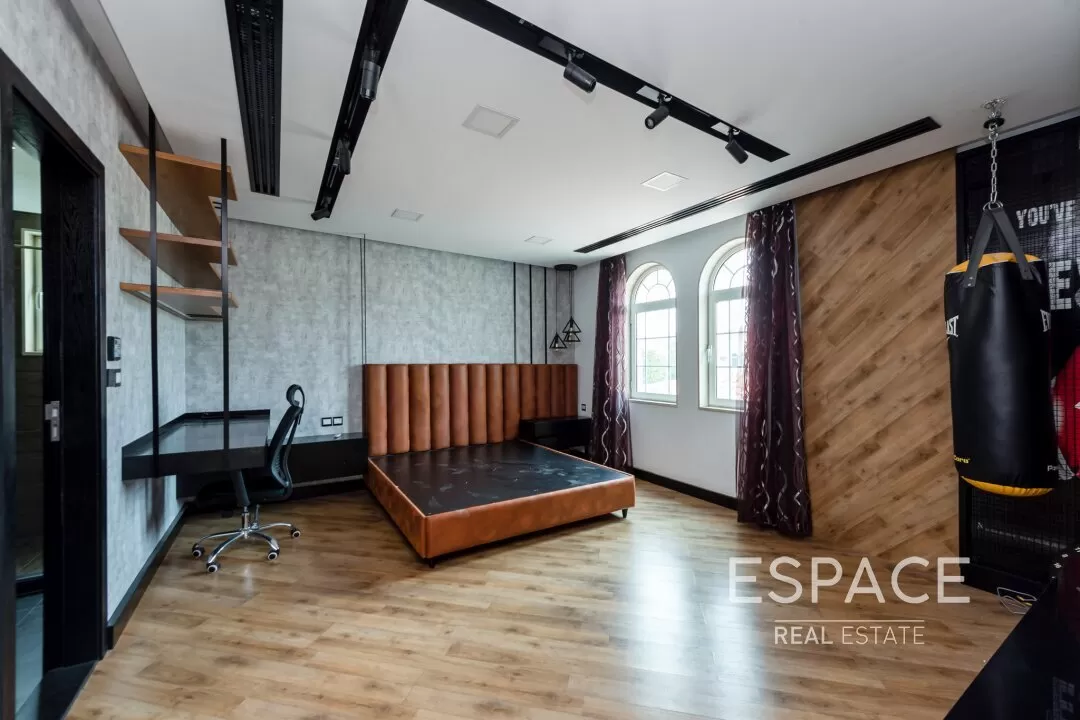 PropertiesGalleryCamera