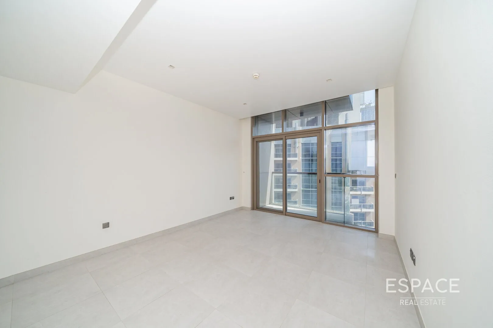 single static gallery